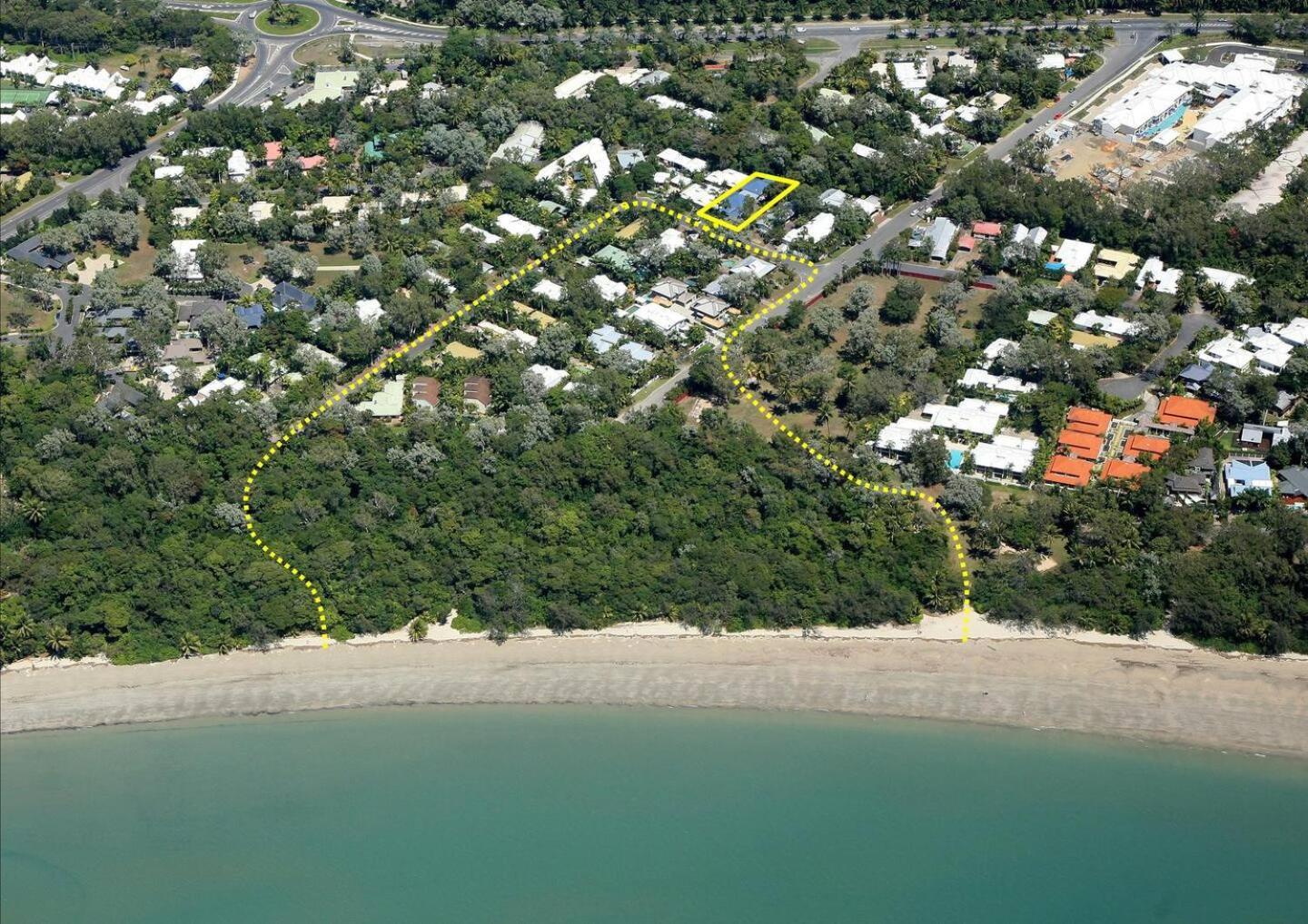 Beauty Tiny Walk To Sea Villa Port Douglas Exterior foto